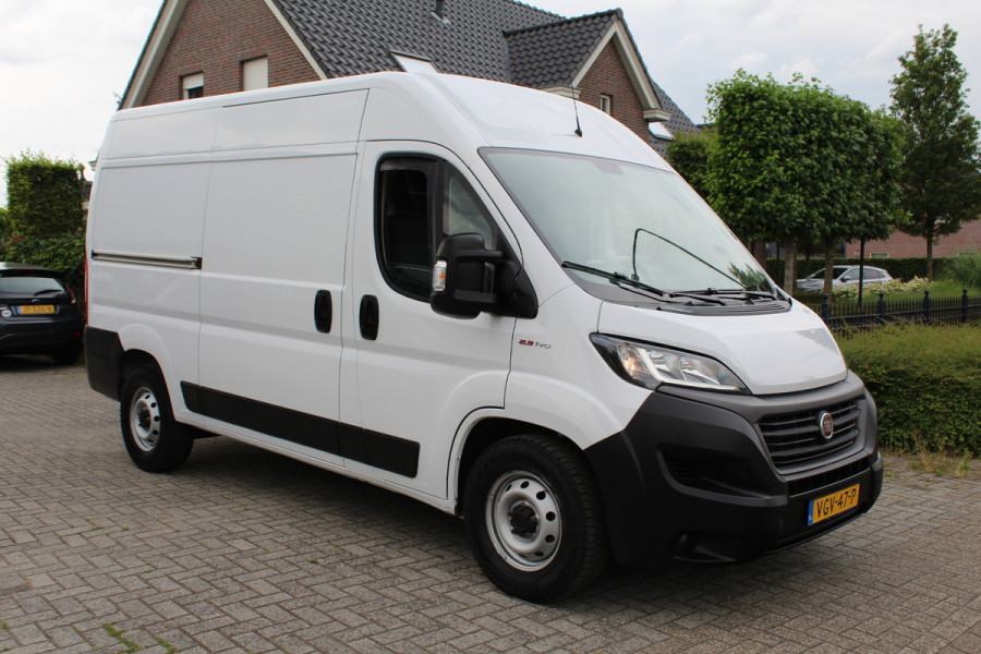 Fiat Ducato 33 2.3 MultiJet 140PK E6 Automaat L2H2 Luxury ✓clima ✓navi/camera ✓3-zits ✓2x schuifdeur