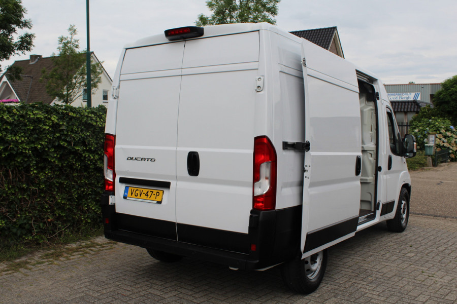 Fiat Ducato 33 2.3 MultiJet 140PK E6 Automaat L2H2 Luxury ✓clima ✓navi/camera ✓3-zits ✓2x schuifdeur