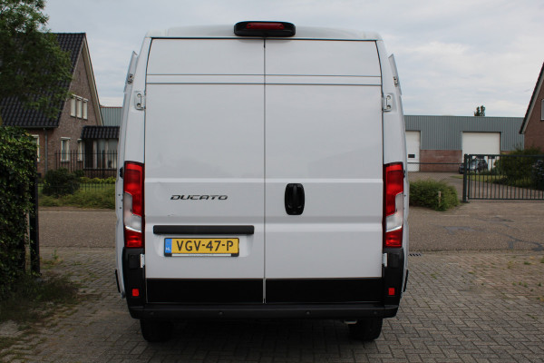 Fiat Ducato 33 2.3 MultiJet 140PK E6 Automaat L2H2 Luxury ✓clima ✓navi/camera ✓3-zits ✓2x schuifdeur