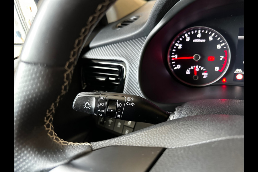 Kia Stonic 1.0 T-GDi MHEV GT-Line Edition | Facelift! | Camera | Carplay | Lane Assist | Cruise | Climatronic | Winterpakket |