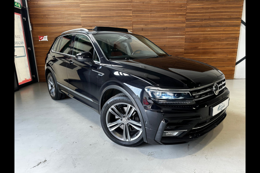 Volkswagen Tiguan 2.0 TSI 4Motion R-line Highline Business R | Virtual | PANO | Camera | Full LED | App-connect | ACC | Ambient |