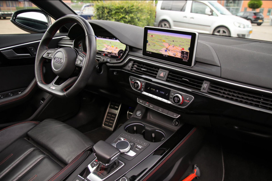 Audi A4 Avant 40 2.0TFSI S line Black Edition Facelift 190pk S-Tronic NL|Panoramadak|Virtual Cockpit|Leder|LED Matrix|Camera|Black