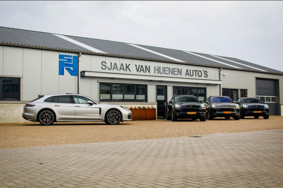 Audi A4 Avant 40 2.0TFSI S line Black Edition Facelift 190pk S-Tronic NL|Panoramadak|Virtual Cockpit|Leder|LED Matrix|Camera|Black