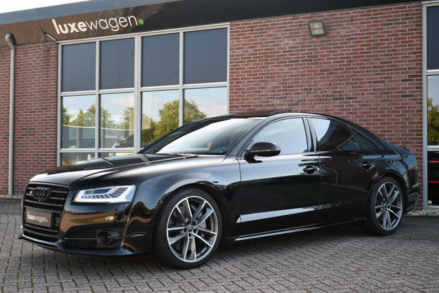 Audi S8 4.0 TFSI plus 605pk quattro Pano B&O Ceramic NL-auto Massage 360 TV