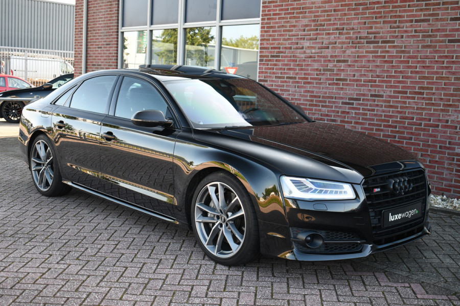 Audi S8 4.0 TFSI plus 605pk quattro Pano B&O Ceramic NL-auto Massage 360 TV