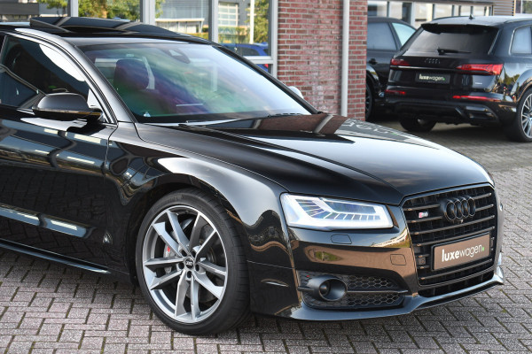 Audi S8 4.0 TFSI plus 605pk quattro Pano B&O Ceramic NL-auto Massage 360 TV