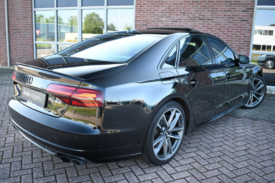 Audi S8 4.0 TFSI plus 605pk quattro Pano B&O Ceramic NL-auto Massage 360 TV