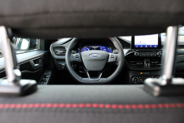 Ford Kuga 2.5 PHEV ST-Line 225pk | Wegklapbare trekhaak  | Adaptive cruise control | Dodehoeksensoren | Winter Pack