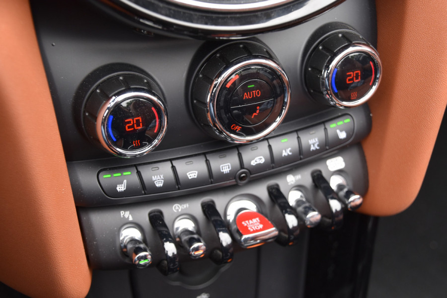MINI Cabrio 2.0 Cooper S | ADAPTIVE CRUISE CONTROL | HARMAN/KARDON | VOORRUITVERWARMING | UNION JACK ROOF | SPORTSTOELEN | DOUBLE DISPLAY |