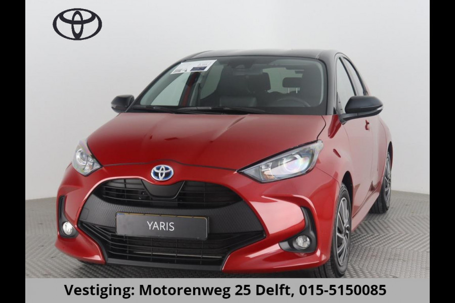 Toyota Yaris 1.5 HYBRID BI-TONE AUTOMAAT NAVIGATIE BIJNA 2023 *GARANTIE TOT 2033* Camera.  Bluetooth. All Season banden