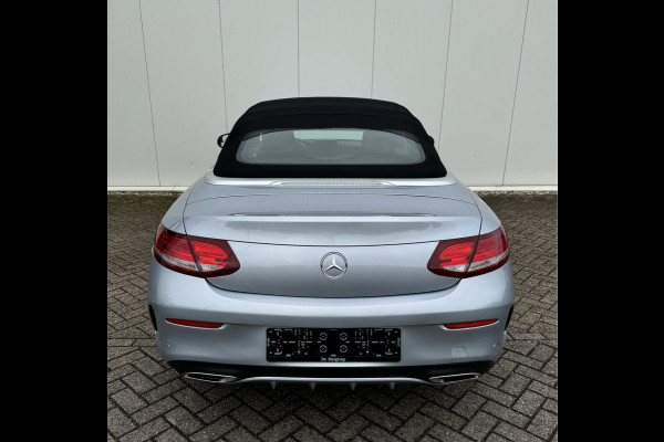 Mercedes-Benz C-Klasse Cabrio 180 AMG CABRIO Automaat Sfeerverlichting Airscarf Nekverwarming Automaat-Cruise control-Achteruitrijcamera-Sfeerverlichting- Alarm klasse3 Spiegelpakket Stoelverwarming Zwarte hemel