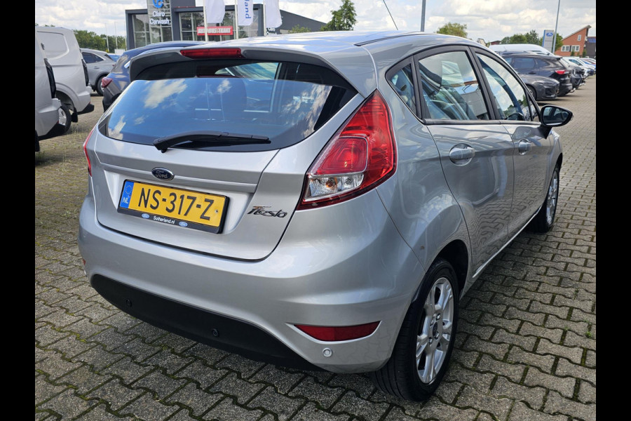 Ford Fiesta 1.0 Style Ultimate 80 pk | Navigatie | Cruise control | PDC achter | Lichtmetaal | Airco | USB etc.