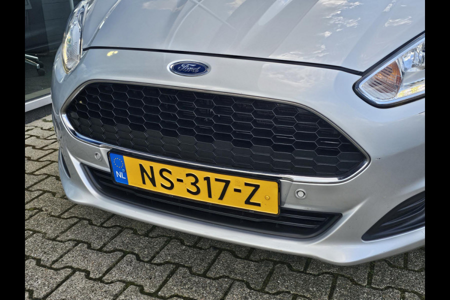 Ford Fiesta 1.0 Style Ultimate 80 pk | Navigatie | Cruise control | PDC achter | Lichtmetaal | Airco | USB etc.