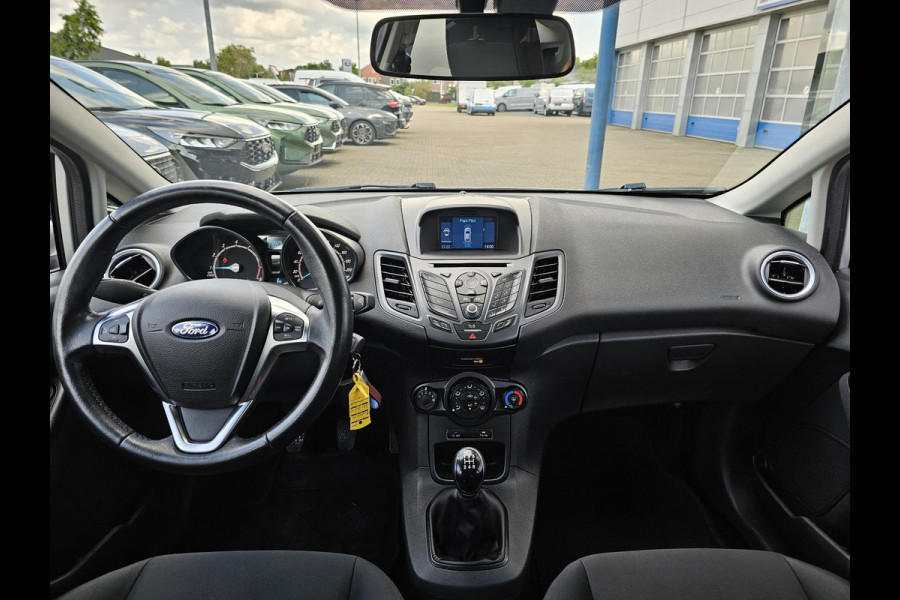 Ford Fiesta 1.0 Style Ultimate 80 pk | Navigatie | Cruise control | PDC achter | Lichtmetaal | Airco | USB etc.