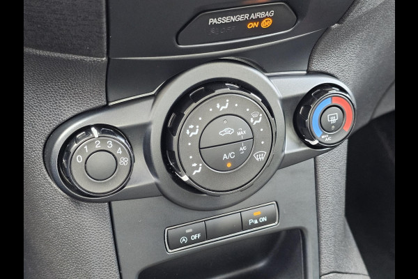 Ford Fiesta 1.0 Style Ultimate 80 pk | Navigatie | Cruise control | PDC achter | Lichtmetaal | Airco | USB etc.