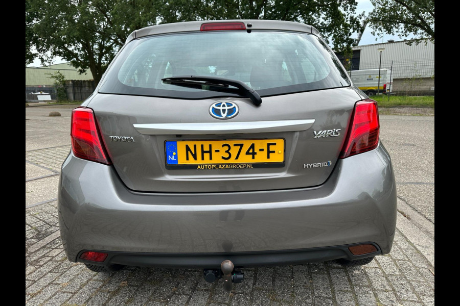 Toyota Yaris 1.5 HYBRID DYNAMIC 2017 AUTOMAAT NAVI SPORT NAP GARANTIE