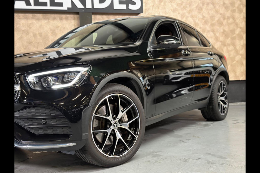 Mercedes-Benz GLC Coupe 300e 4MATIC Business Solution AMG | Opendak | Leer |Stoelventilatie | Trekhaak