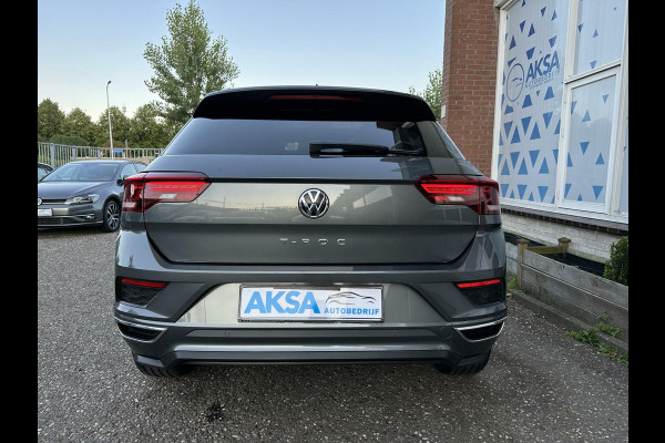 Volkswagen T-Roc 1.5 TSI 3 x R-Line/DSG/Pano/Blindspot/CameraKeyless/Xenon/LED18inch/Inparkeren/SoundSystem