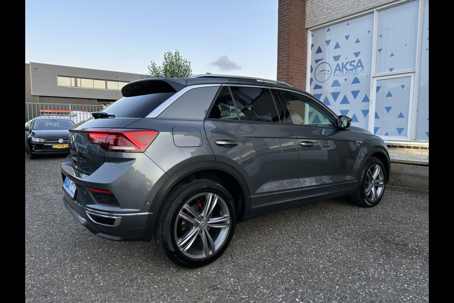 Volkswagen T-Roc 1.5 TSI 3 x R-Line/DSG/Pano/Blindspot/CameraKeyless/Xenon/LED18inch/Inparkeren/SoundSystem