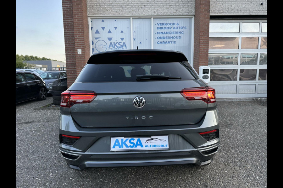 Volkswagen T-Roc 1.5 TSI 3 x R-Line/DSG/Pano/Blindspot/CameraKeyless/Xenon/LED18inch/Inparkeren/SoundSystem