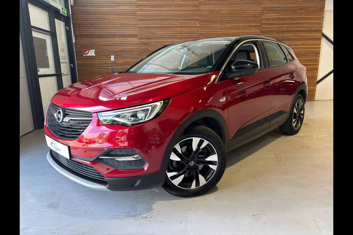 Opel Grandland X 1.6 Turbo Ultimate Business Executive | 180PK | Matrix | camera | Cruise | Ambient | Ergo Comfort | Blind spot |