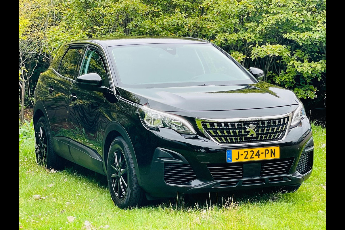 Peugeot 3008 1.2 PureTech Access/Treakhaak/Airco