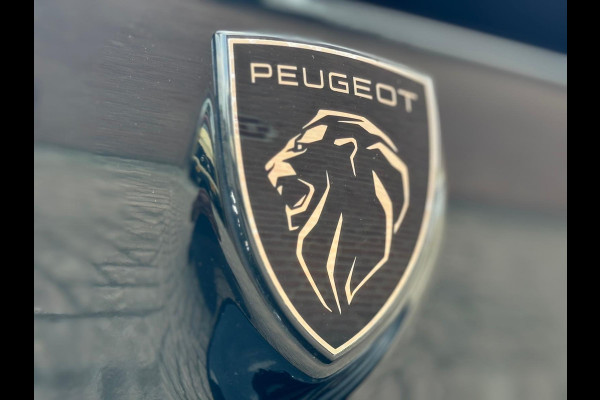 Peugeot 308 1.6 HYbrid 225 GT PACK BUSINESS, PANORAMADAK, VOL OPTIES, NEDERLANDSE AUTO MET NATIONALE AUTO PAS