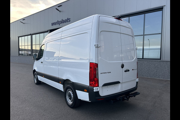 Mercedes-Benz Sprinter 317 CDI L2 H2 9G-TRONIC / 2800KG Trekhaak / MBUX / Carplay navigatie / Camera / Cruise control / Airco / 270 Graden achterdeuren