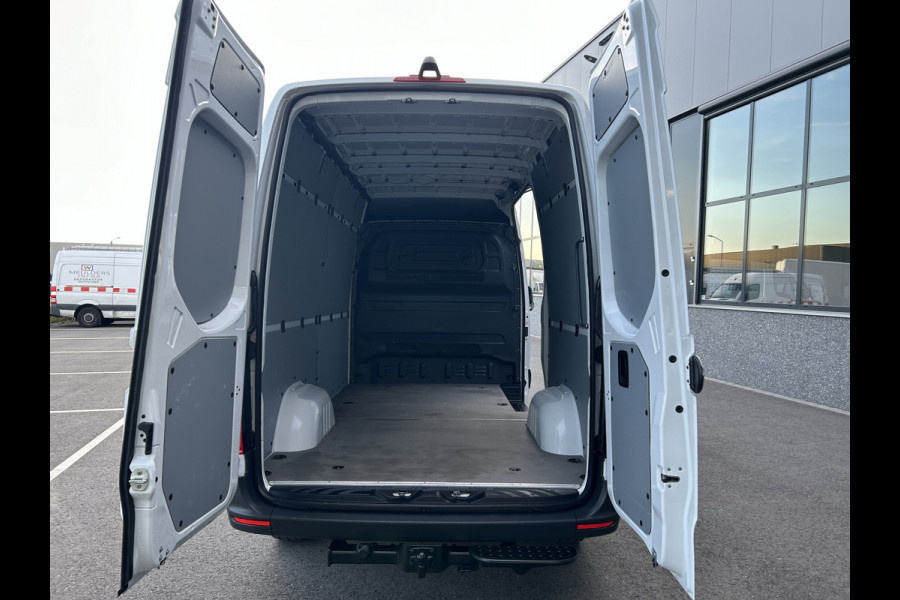 Mercedes-Benz Sprinter 317 CDI L2 H2 9G-TRONIC / 2800KG Trekhaak / MBUX / Carplay navigatie / Camera / Cruise control / Airco / 270 Graden achterdeuren