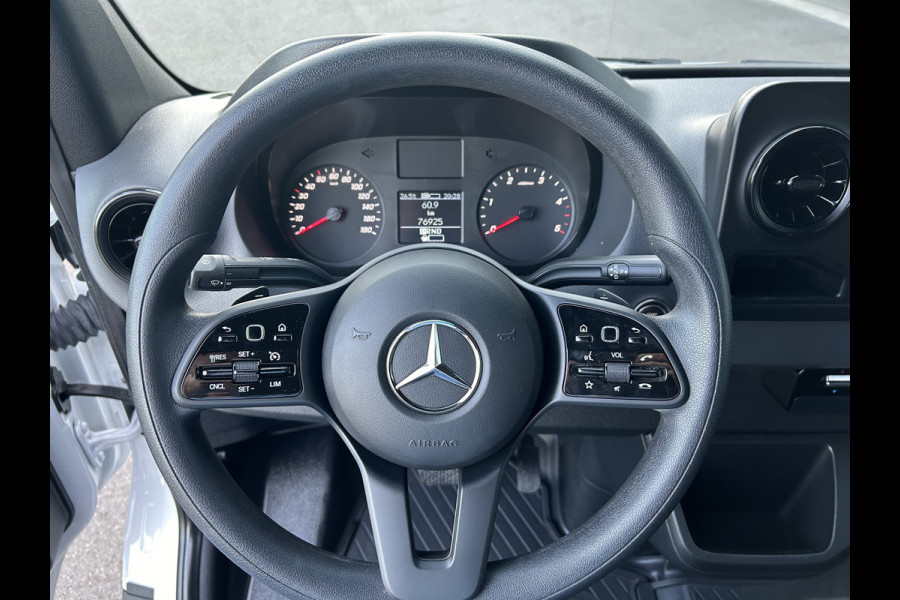 Mercedes-Benz Sprinter 317 CDI L2 H2 9G-TRONIC / 2800KG Trekhaak / MBUX / Carplay navigatie / Camera / Cruise control / Airco / 270 Graden achterdeuren