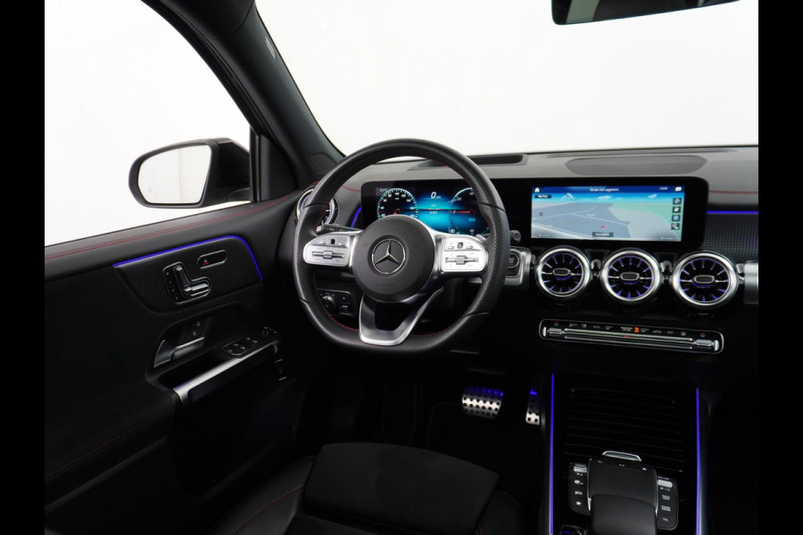 Mercedes-Benz EQB 300 4MATIC AMG Line 7 PERSOONS | * 39.586 EX BTW * | VOLLE AUTO | DEALER ONDERHOUDEN