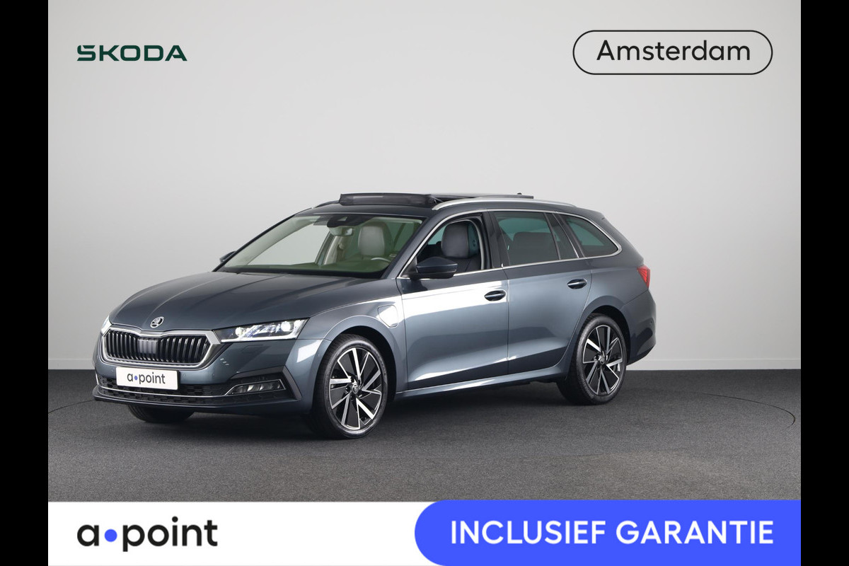 Škoda Octavia Combi 1.4 TSI iV PHEV Business Edition Plus 204 pk Automaat (DSG) | Navigatie | Parkeersensoren (Park assist) | Achteruitrijcamera | Adaptieve cruise control | Stoelverwarming v/a |