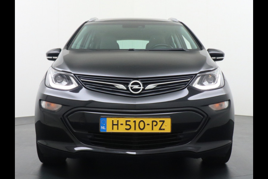 Opel Ampera-E 204pk 65 kWh NW Accupakket Navi Camera Pdc Dodehoek Ecc Apps Bordherkenning Adaptive Cruise Keyless Entry/go Parkassist Verwarmd ParkeerSensoren Voicecommand Connected-Service Multimedia WiFi voorber. Business executive bereik tot 505km origin.NLse auto 1e eigenaar Dealer onderhouden