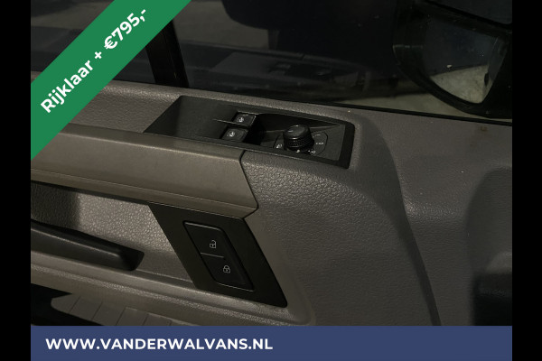 Volkswagen Crafter 2.0 TDI 140pk L5H4 L4H3 Euro6 *Rijklaar* Airco | 3000kg Trekvermogen | Parkeersensoren | apple carplay 270gr deuren, bluetooth telefoonvoorbereiding