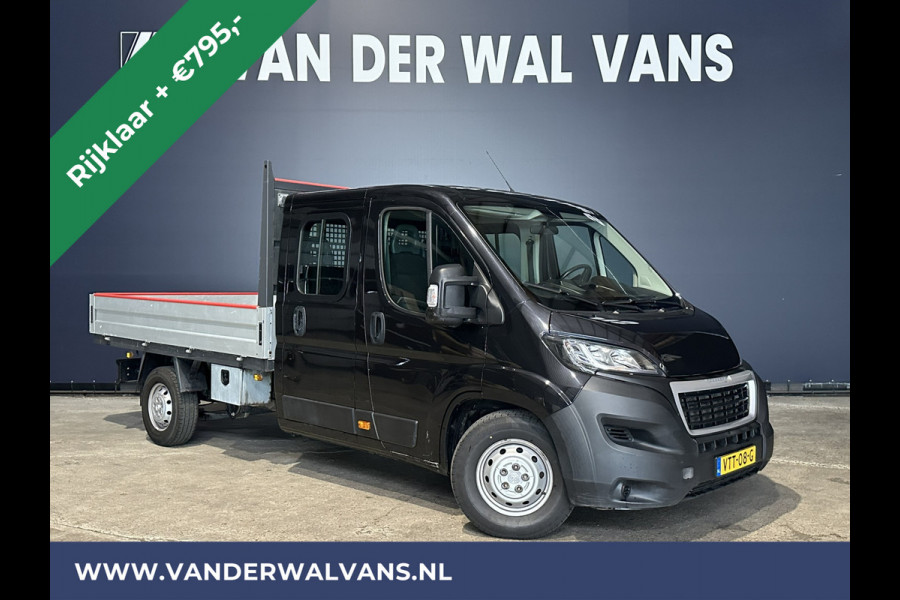 Peugeot Boxer 2.2 BlueHDi 140pk Pick up Dubbel cabine open laadbak Euro6 RIJKLAAR Airco | 7-Zits | Bluetooth telefoonvoorbereiding