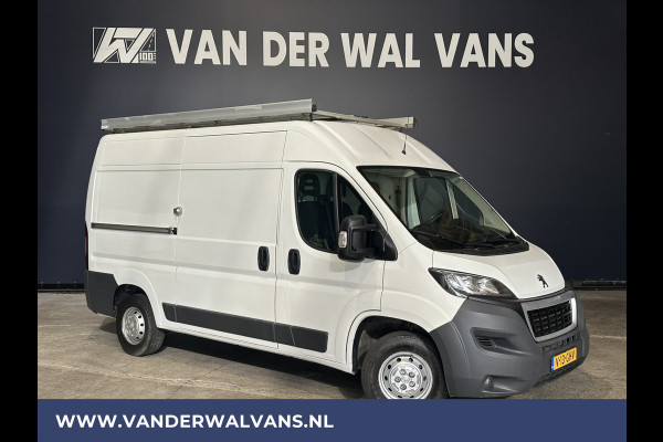 Peugeot Boxer 2.0 BlueHDi 130pk L2H2 Euro6 Airco | Imperiaal | 2500kg Trekhaak | Cruisecontrol, Parkeersensoren, Bijrijdersbank