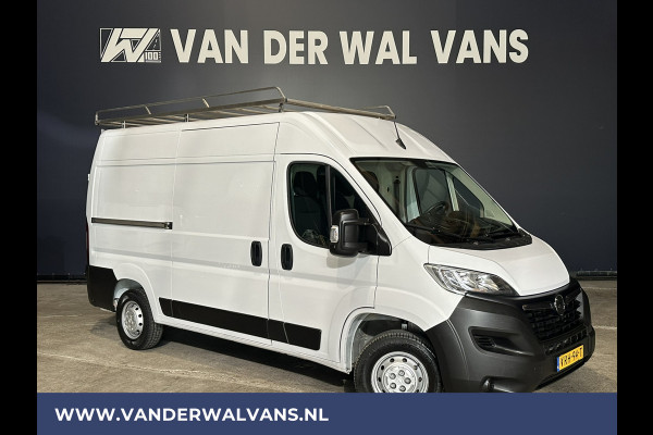 Opel Movano 2.2D 141pk L2H2 Euro6 Airco | Imperiaal | Trekhaak | Navigatie | Camera Cruisecontrol, Bijrijdersbank