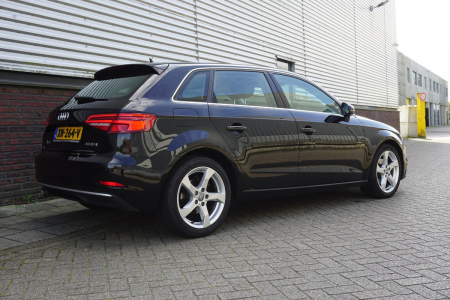 Audi A3 Sportback 30 TFSI Sport Lease Edition 17Inch LMV