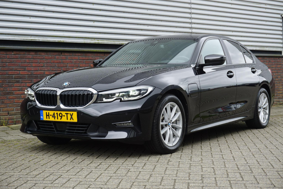 BMW 3-serie 330e eDrive Edition Zeer Compleet/Dealeronderhouden