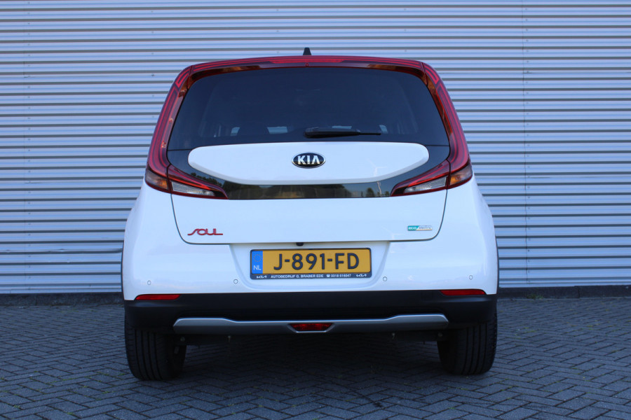 Kia e-Soul ExecutiveLine 64 kWh SUV Pack | Navi | Airco | Cruise | PDC | Camera | Heads Up Display | Leer | Dakdragers |