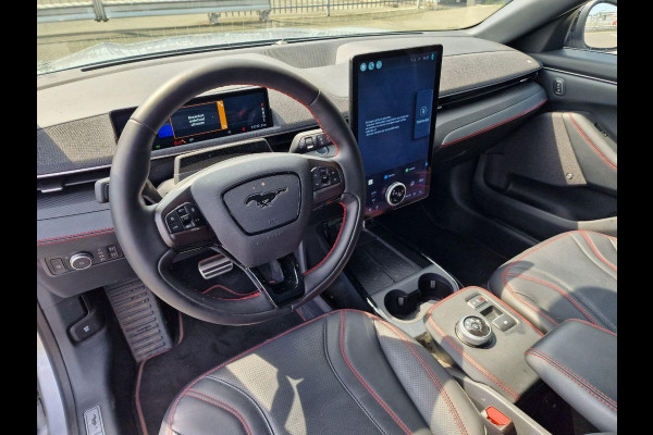 Ford Mustang Mach-E 75kWh AWD 269pk | Panoramadak | Bang&Olufsen | Elektrische achterklep | BTW verrekenbaar