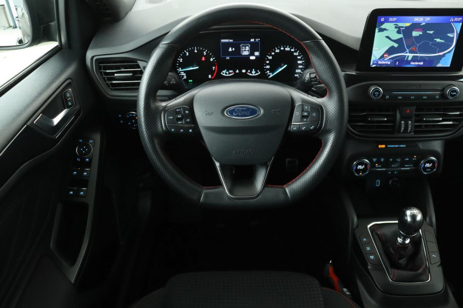 Ford Focus 1.0 EcoBoost ST Line | Bang & Olufsen | Keyless | DAB+ | Climate control | Carplay | Cruise control | Navigatie