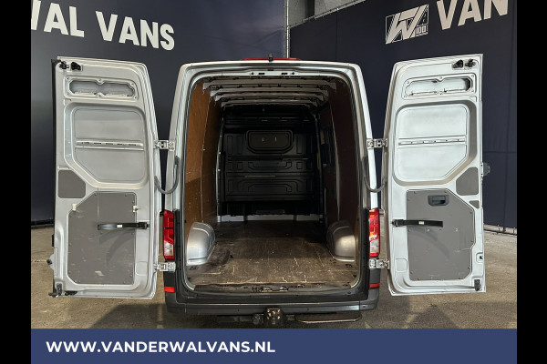 Volkswagen Crafter 2.0 TDI L3H3 L2H2 Euro6 Airco | Trekhaak | Navigatie | Camera | Cruisecontrol Parkeersensoren, Apple Carplay, Android Auto, Chauffeursstoel, Bijrijdersbank