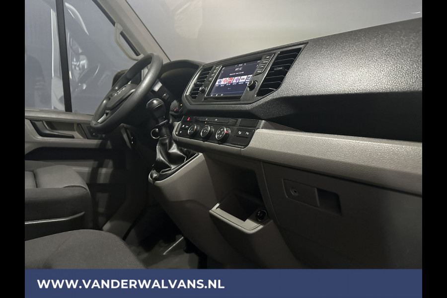 Volkswagen Crafter 2.0 TDI L3H3 L2H2 Euro6 Airco | Trekhaak | Navigatie | Camera | Cruisecontrol Parkeersensoren, Apple Carplay, Android Auto, Chauffeursstoel, Bijrijdersbank