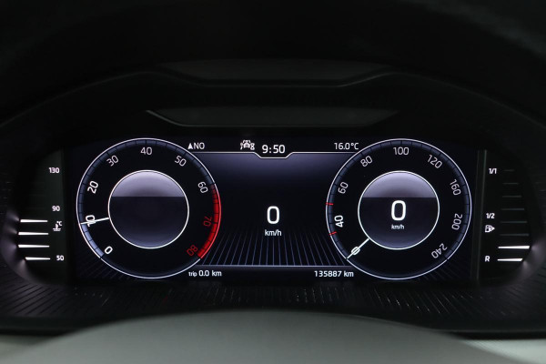 Škoda Kamiq 1.0 TSI Sport | Virtual Cockpit | Carplay | Alcantara | PDC | Bluetooth | Climate control | Cruise control