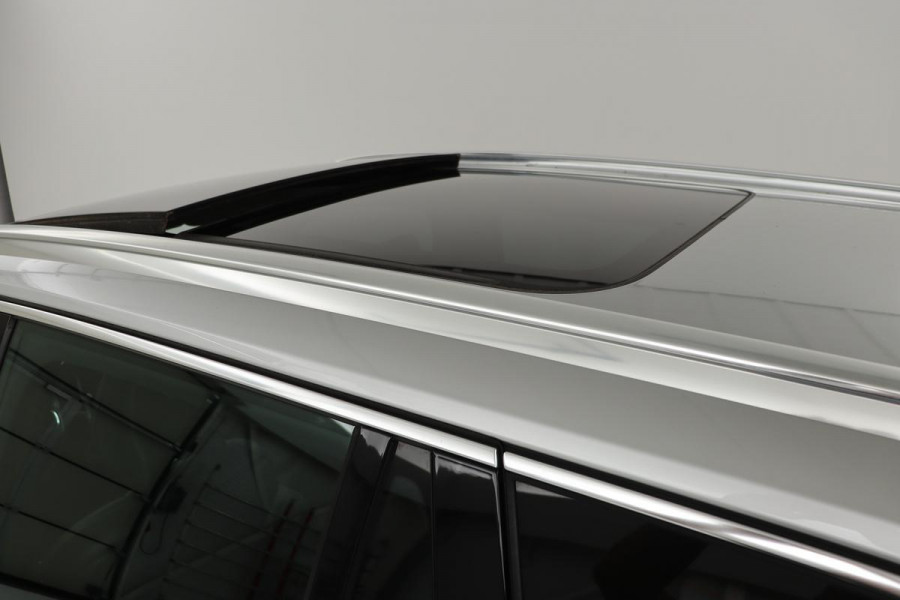 Volvo XC90 2.0 T5 Inscription | Panoramadak | Head-up | Trekhaak | Camera | Park Assist | Keyless | Stoelkoeling | Leder | Full LED
