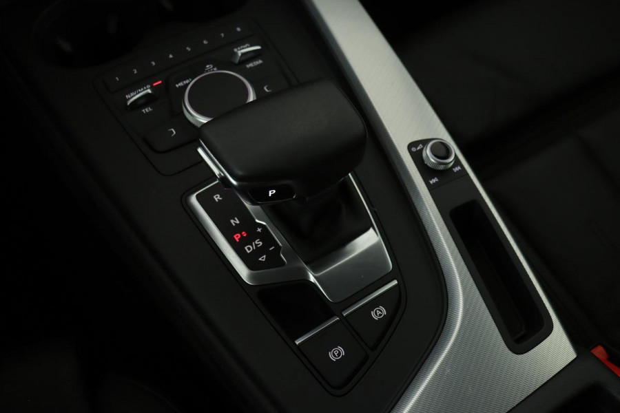 Audi A4 35 TFSI Sport Edition | Adaptive Cruise | Leder | DAB+ | Audi Sound | PDC | Navigatie | Full LED | Sportstoelen