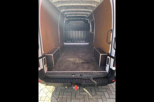 Renault Master T35 2.3 dCi 150 L3H2 Trekhaak, Navigatiesysteem