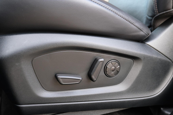 Ford Explorer 3.0 V6 EcoBoost PHEV Platinum 457pk Panorama dak | Adaptieve Cruise | Massage stoel | BTW Verrekenbaar