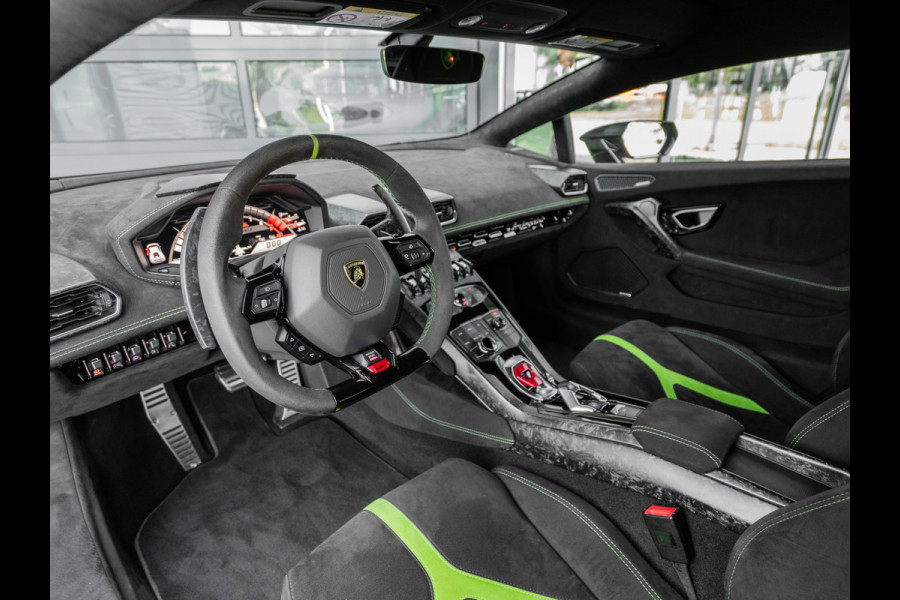 Lamborghini Huracan 5.2 V10 Performante | Lift | FORGED | ALA | Alcantara